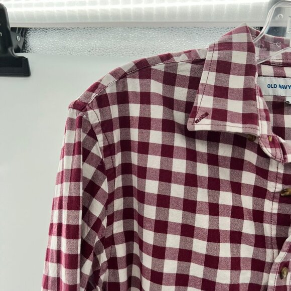 Old Navy Men's Maroon/White Check Button Up Shirt Slim Fit Size Medium - Picture 5 of 9